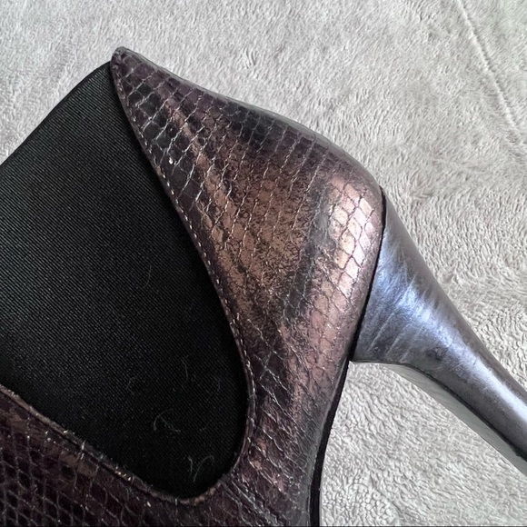 Stuart Weitzman Whoop Heel Leather Chelsea Ankle Boot Bootie Sable Viper Snake - Picture 12 of 13